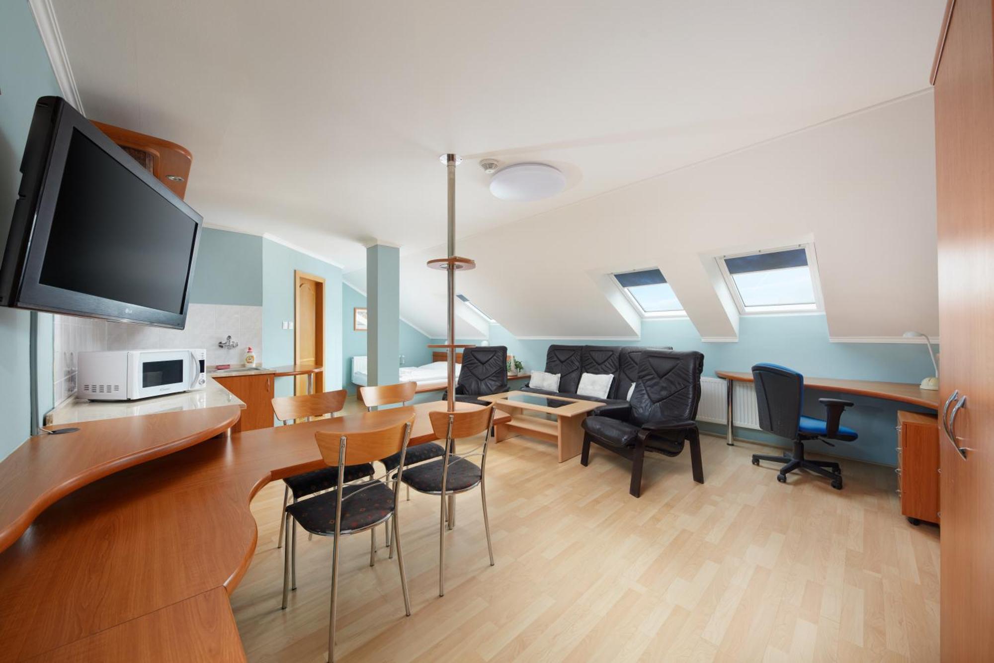 Hotel Nikolas Ostrava Dış mekan fotoğraf