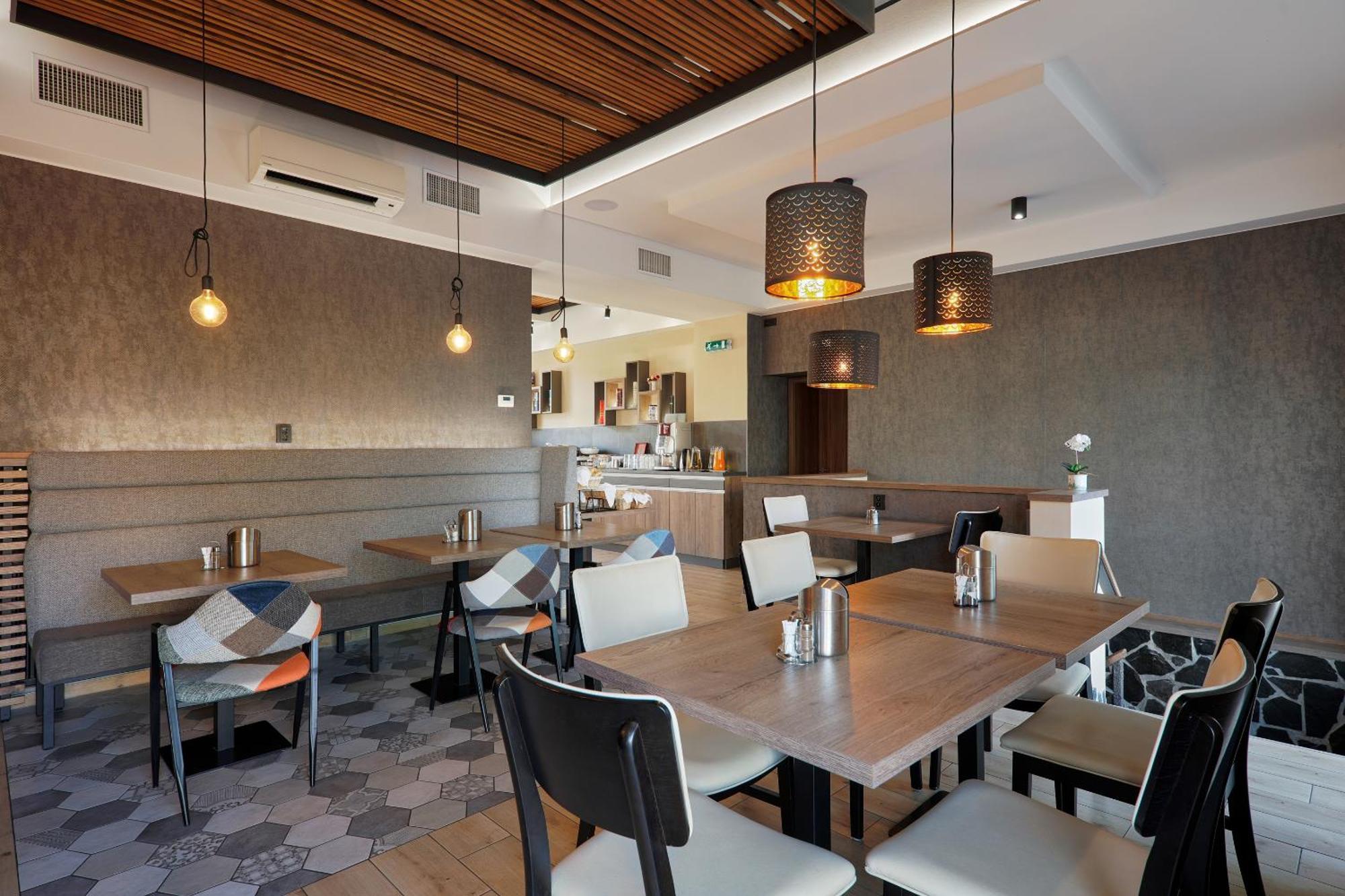 Hotel Nikolas Ostrava Dış mekan fotoğraf