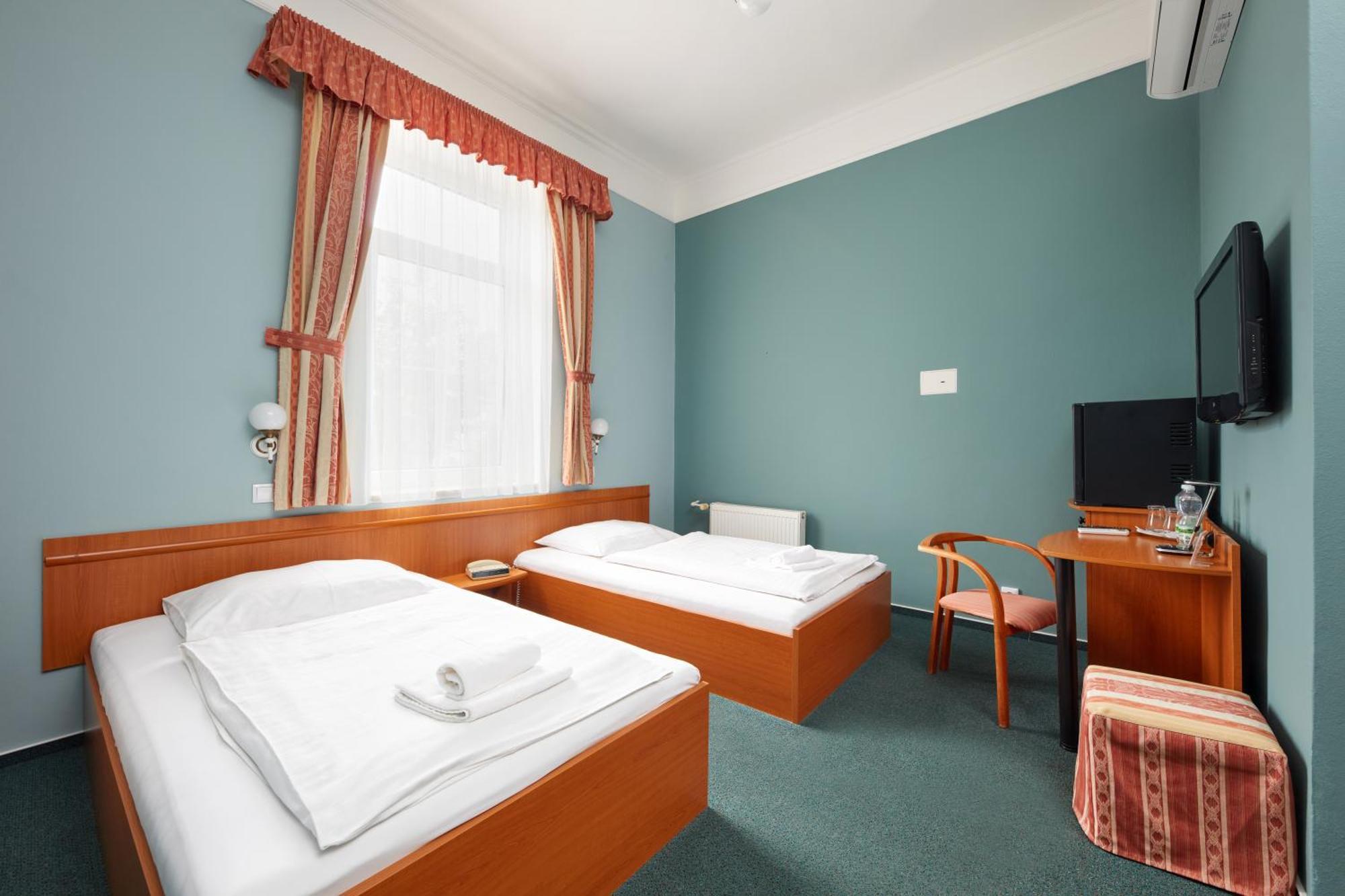 Hotel Nikolas Ostrava Dış mekan fotoğraf